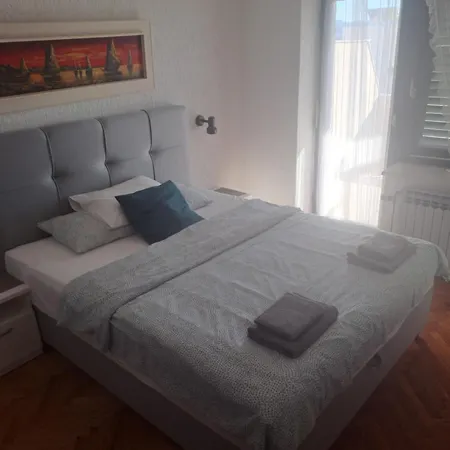 Romansa Apartmán
